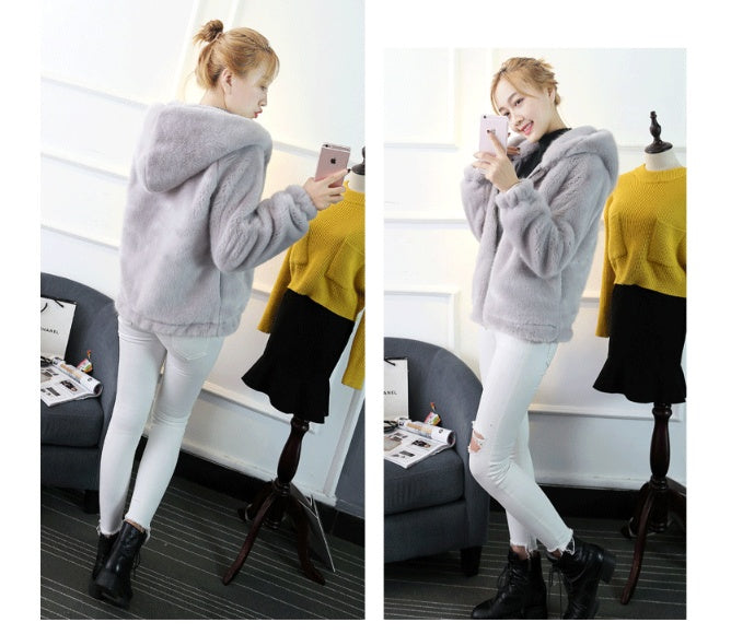 Autumn and winter new Korean version of the rabbit fur grass short female imitation mink loose plush hooded thick coat
