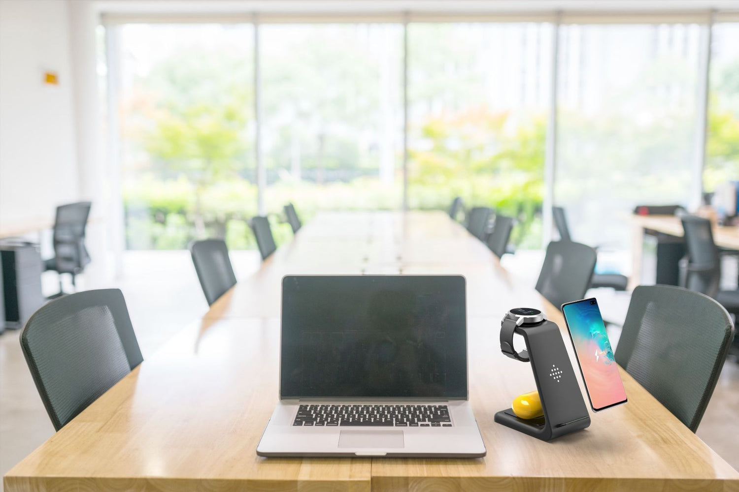 3-in-1 Portable Charger Stand Wireless Charger Stand