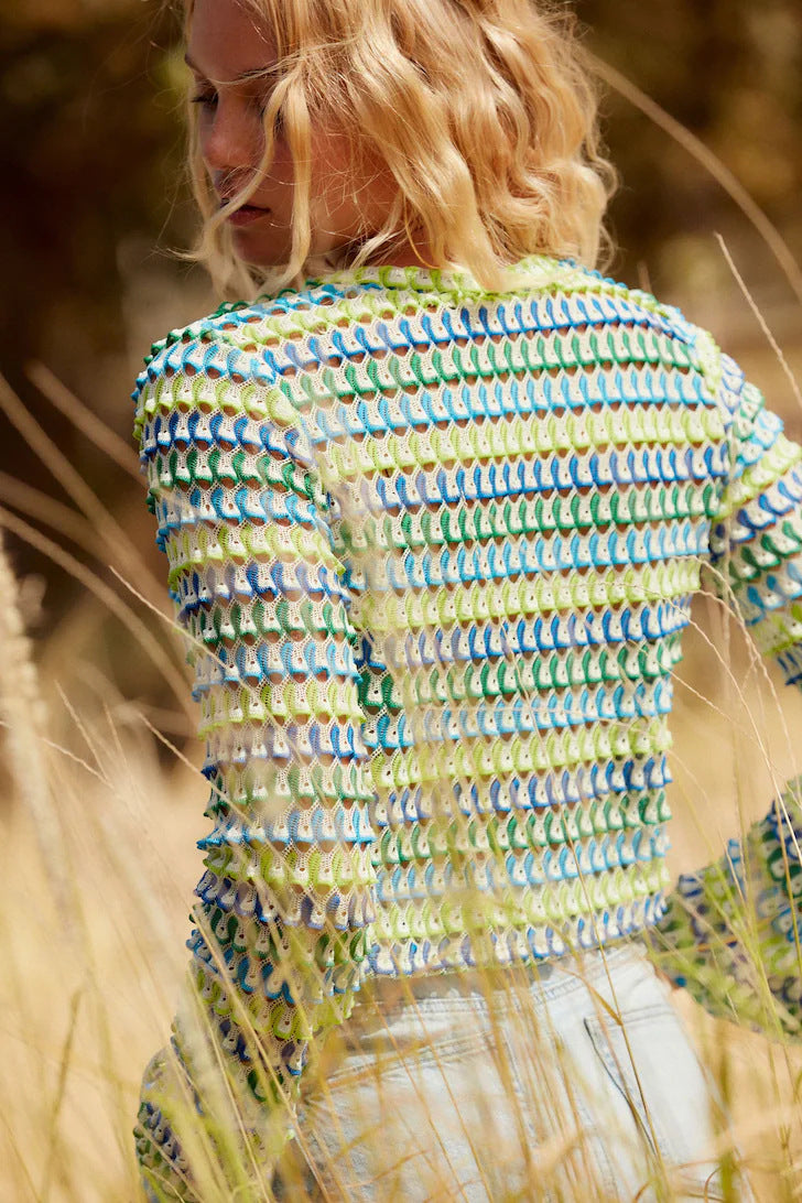 Lace Midriff Outfit Bell Sleeve Top Hip Skirt Suit HY120