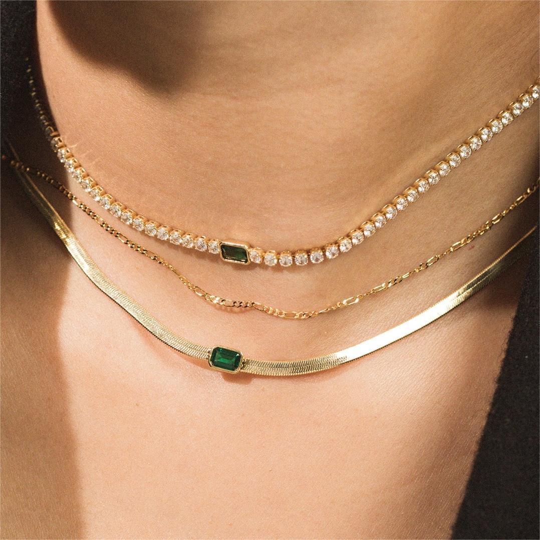 Color-preserving Tennis Zircon Emerald Short Necklace
