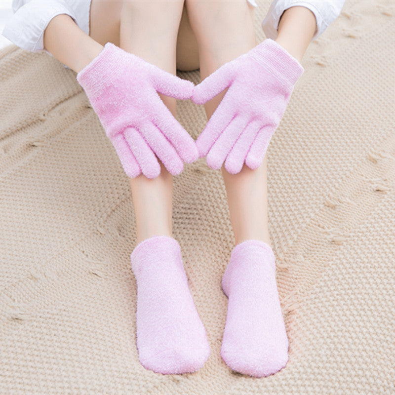 Moisture Locking Spa Gel Glove and Foot Sock