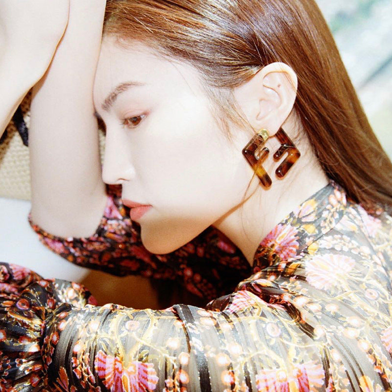 Catwalk Style Transparent Resin Oversized Letter F Earrings