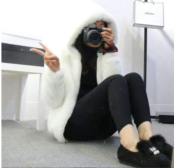 Autumn and winter new Korean version of the rabbit fur grass short female imitation mink loose plush hooded thick coat