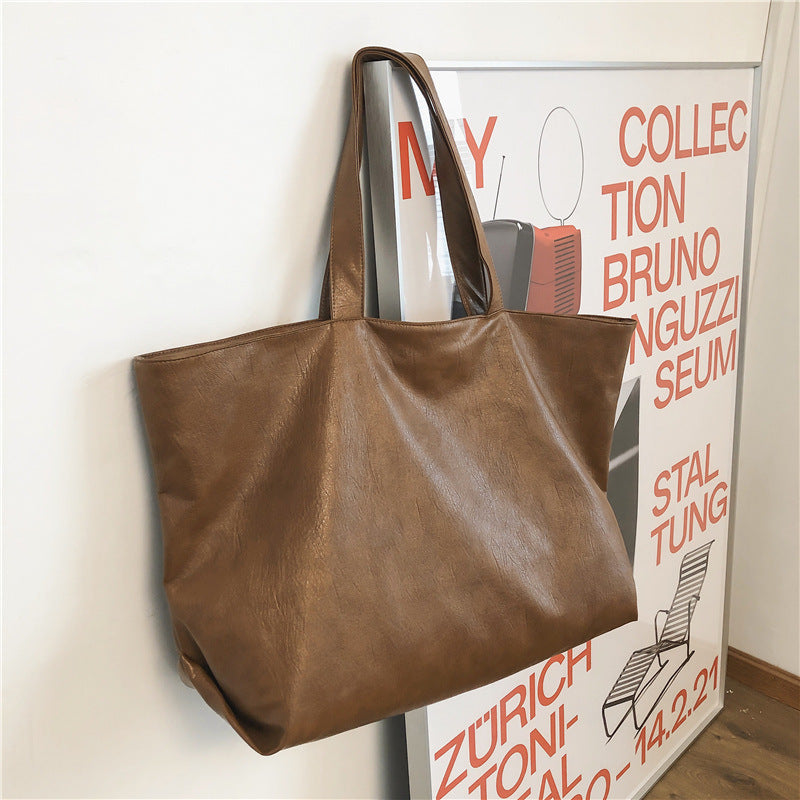 New Soft Leather Large Capacity Travel Bag Men's And Women's Sports Fitness Backpack