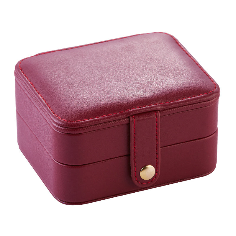 Portable jewelry box