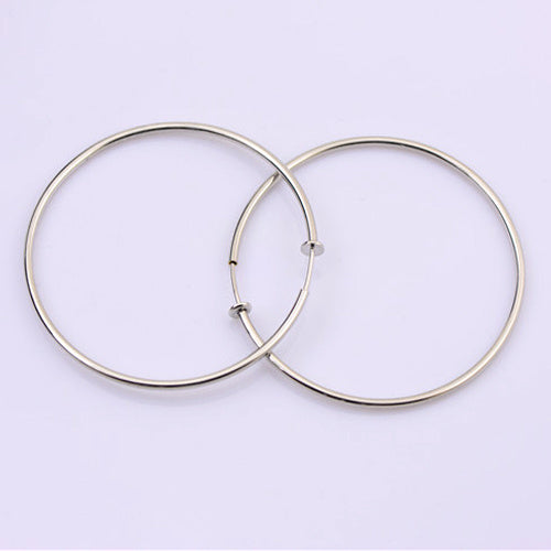 Stylish Non Perforated Earless Spring Clip