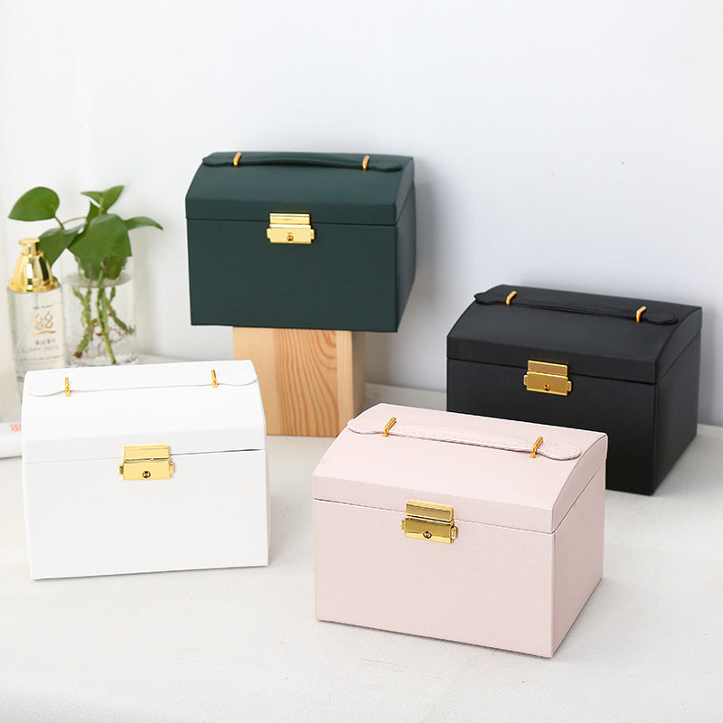 Travel Easy To Carry Dustproof Portable Jewelry Box