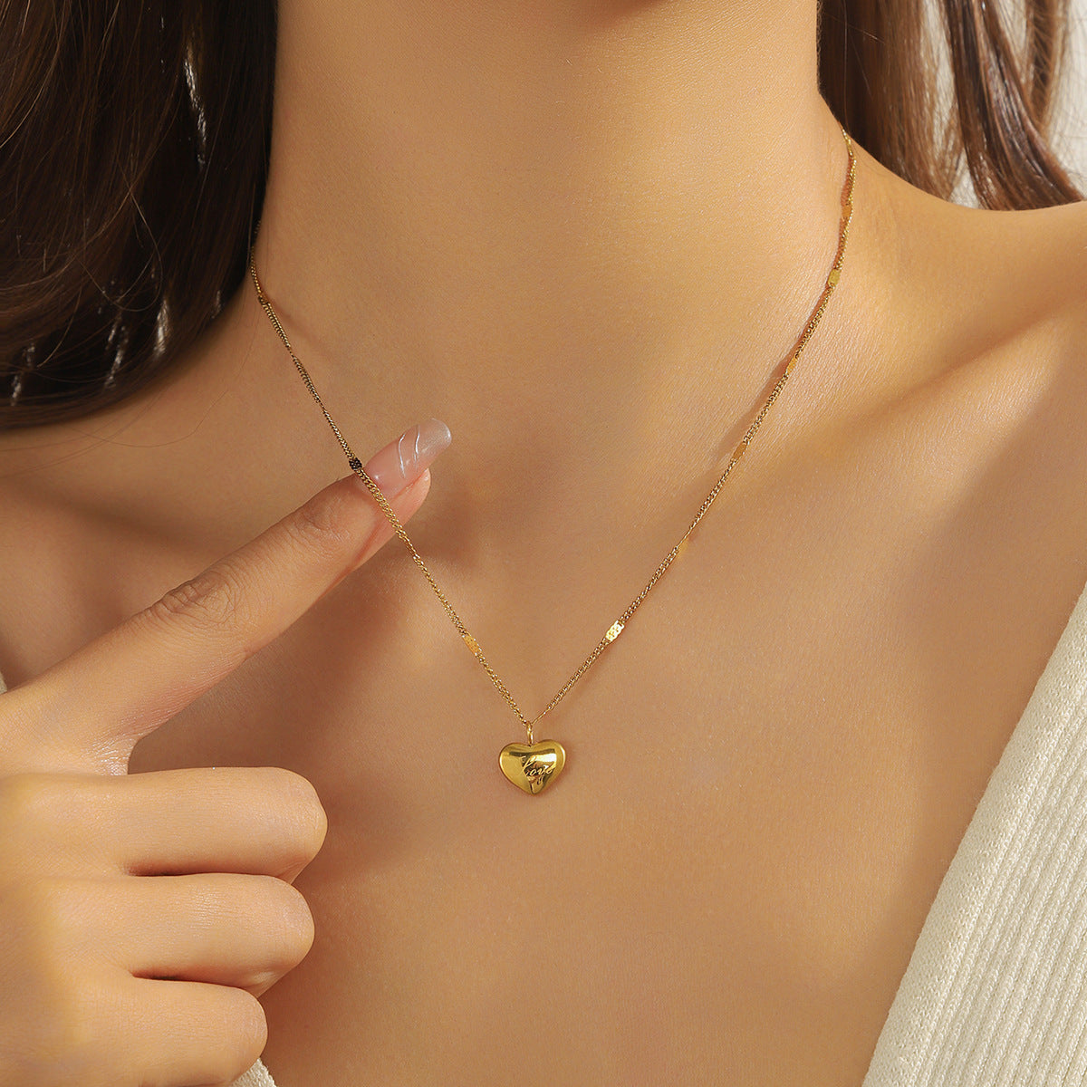 Simple Gold-plated Loving Heart Necklace