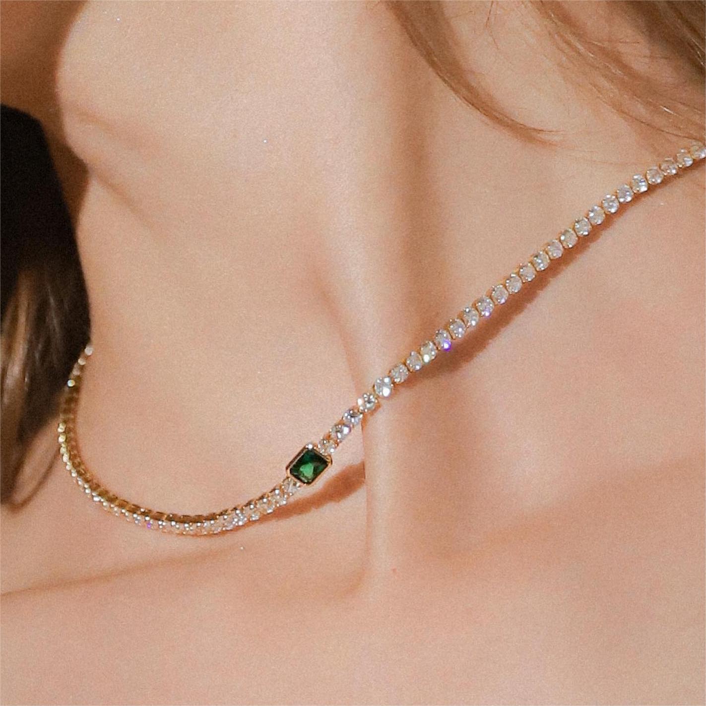 Color-preserving Tennis Zircon Emerald Short Necklace