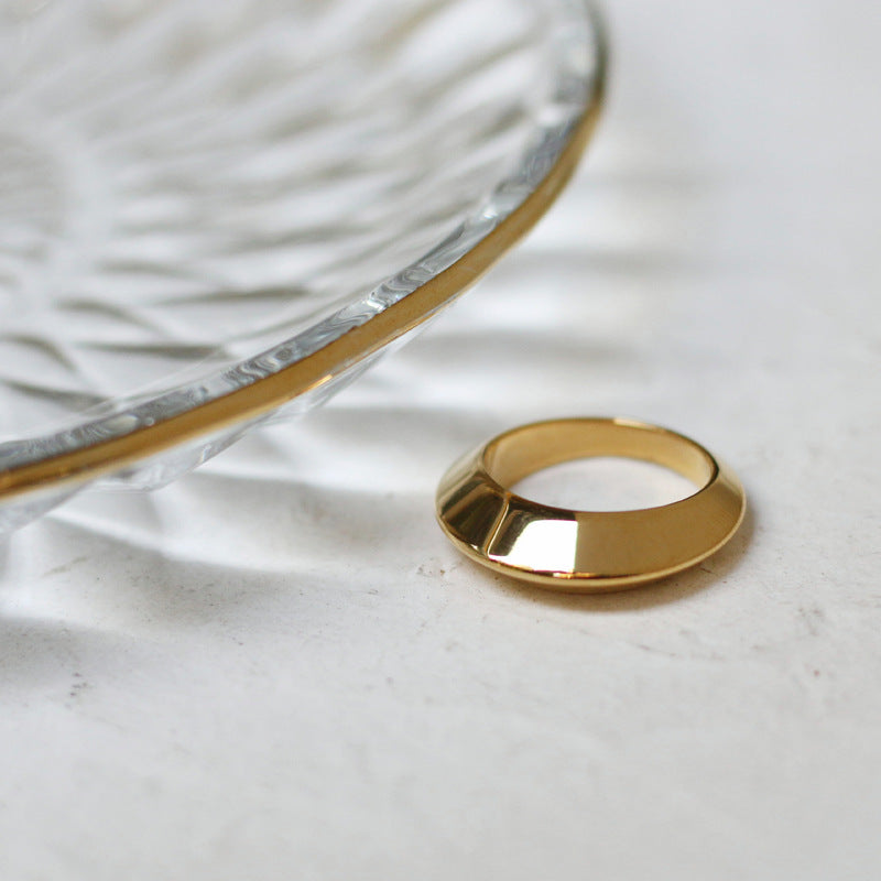 Geometrically Round Flat Simple Matching Ring