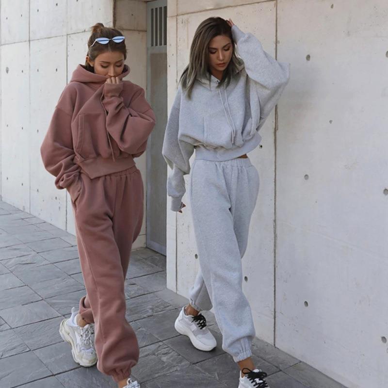 Women's Casual Hoodie and Sweatpants Set