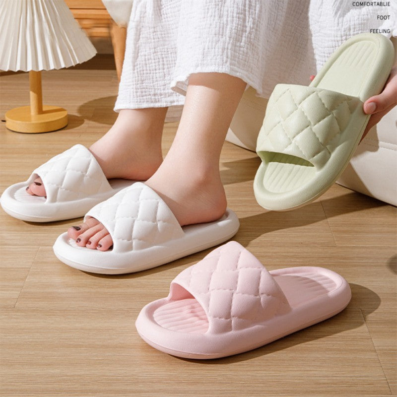 Diamond Design Foam Slipper