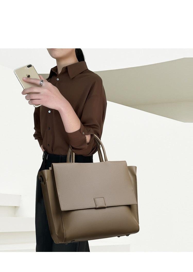 Versatile Handheld Genuine Leather Women's Shoulder Messenger Bag