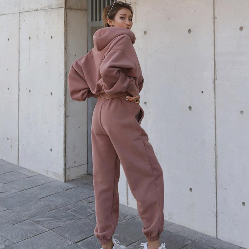 Women's Casual Hoodie and Sweatpants Set