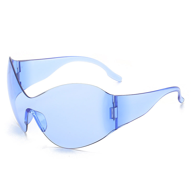 Steampunk Women's Oversized Sunglasses Trend